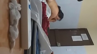 Dołącz Do Mnie O 6:30, Gdy Mój Ciasny Przyjaciel Pozwala Mi Zaspokoić Jej Waginę Strumieniami Semoja, Podążaj Za Mną
