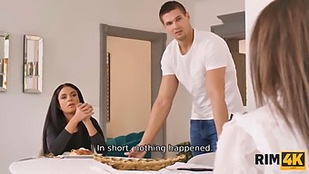 Lízanie Análu Video Zdieľané Zadarmo Na Talianskej Večeri